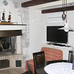 By The Sea Merag, - 7877 Apartament Cres