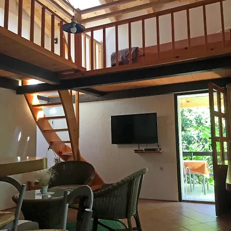 Apartment By The Sea Merag, - 7877